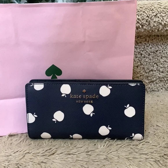 Kate Spade wallet - Picture 2 of 5